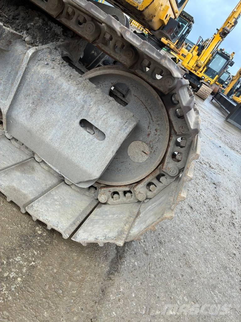 Komatsu PC138US-10 Гусеничные экскаваторы