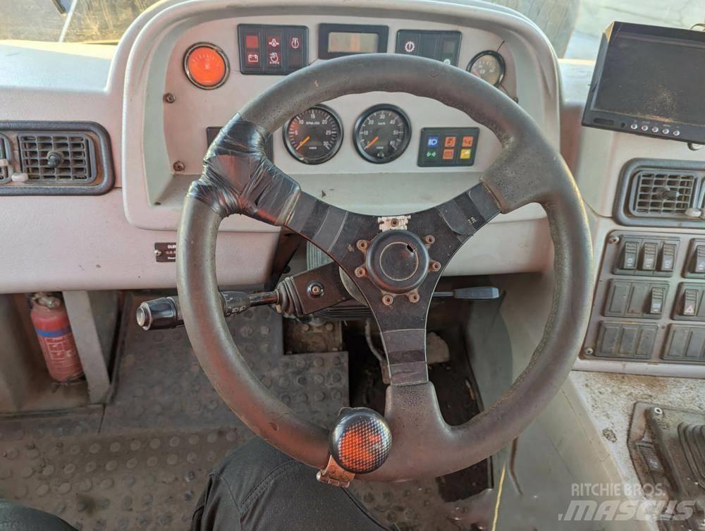 Doosan MT31 Шарнирно-сочленённые самосвалы