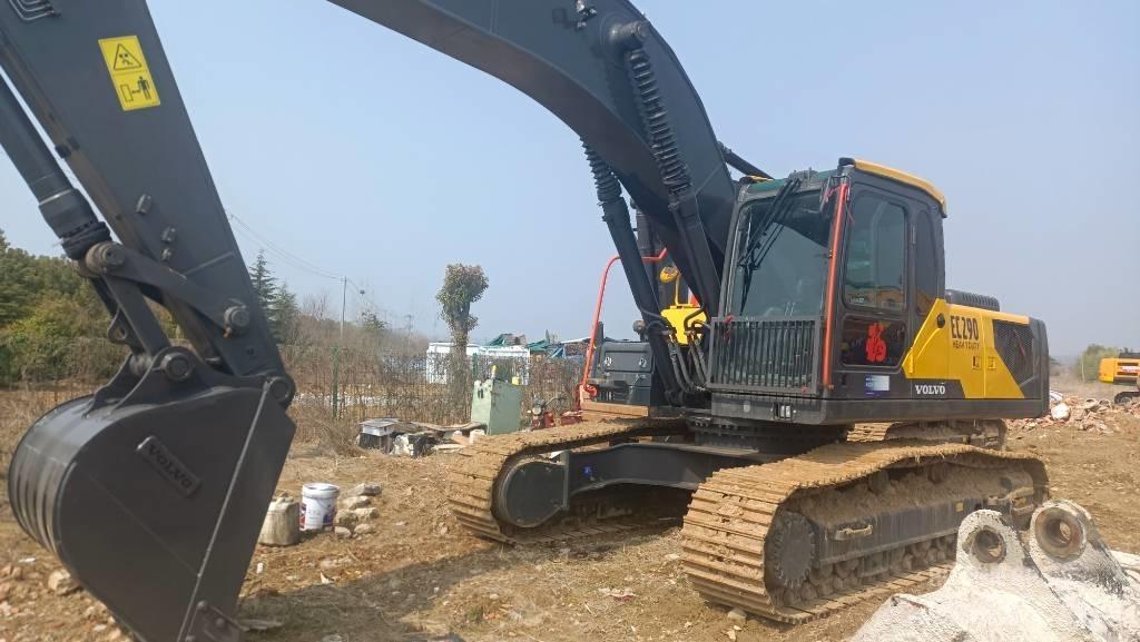 Volvo EC 290 B LC Гусеничные экскаваторы