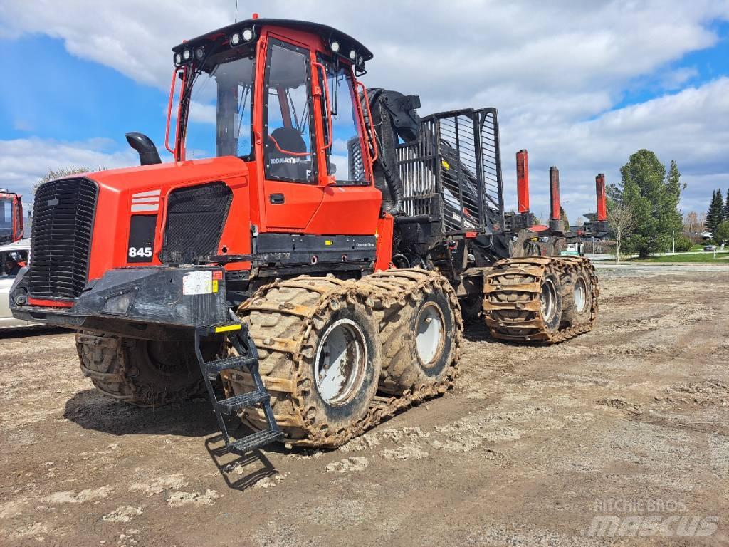 Komatsu 845 Форвардеры