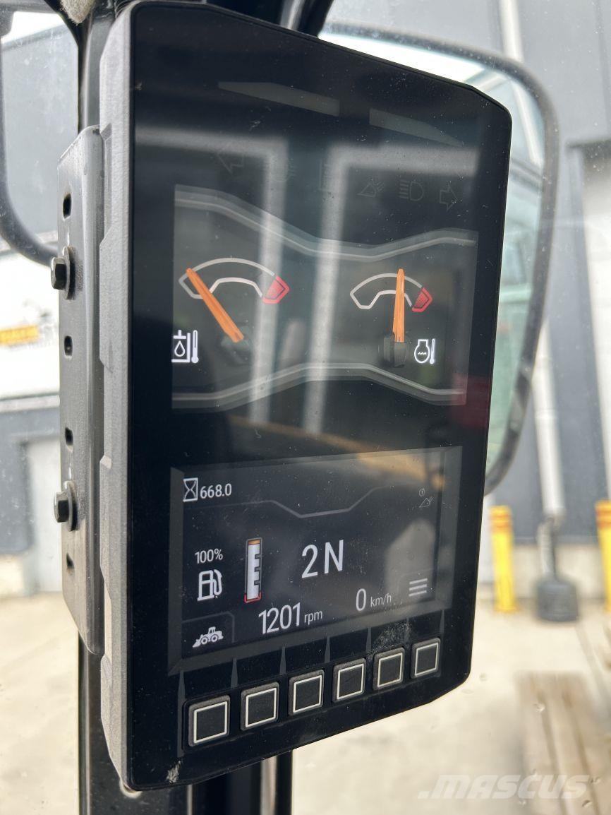 CAT 906M (8758) Многофункциональные сельскохозяйственные погрузчики