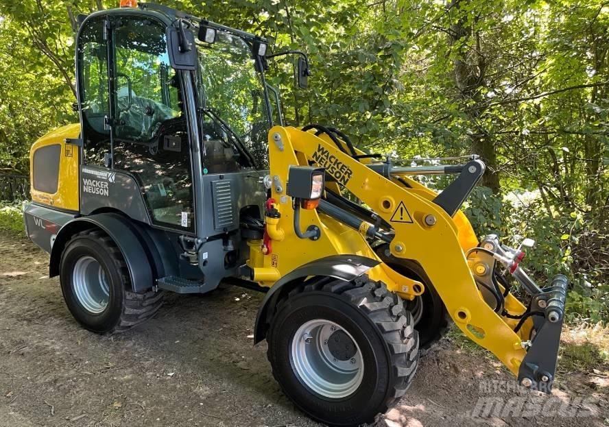 Wacker Neuson WL32 Фронтальные погрузчики