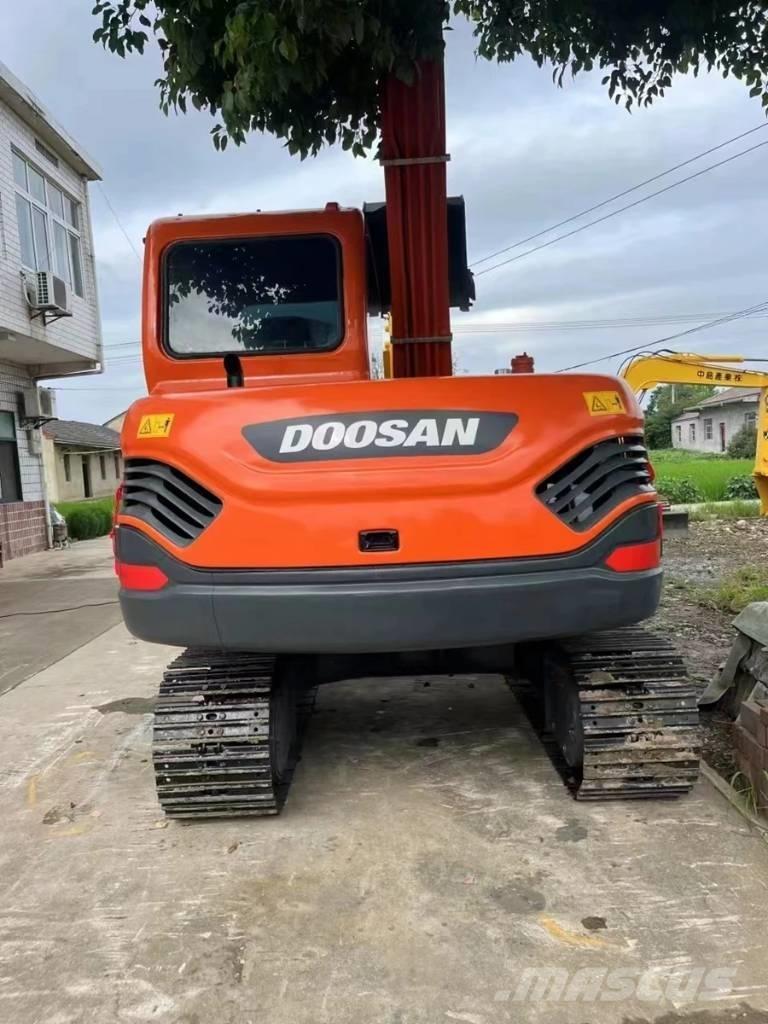 Doosan DX75-9C Малые экскаваторы 7т-12т