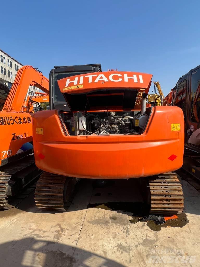 Hitachi ZX70 Малые экскаваторы 7т-12т