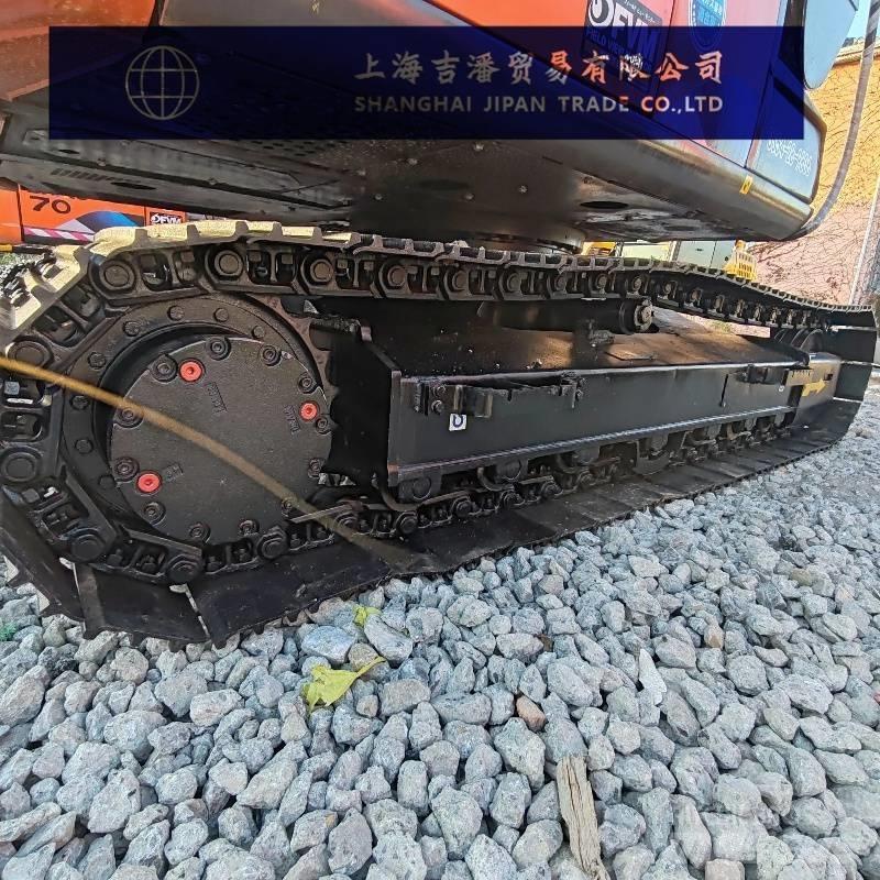 Hitachi ZX 120 Гусеничные экскаваторы