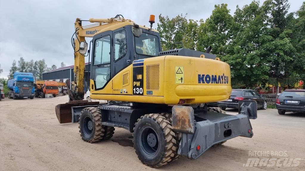 Komatsu PW 130-7K Колёсные экскаваторы
