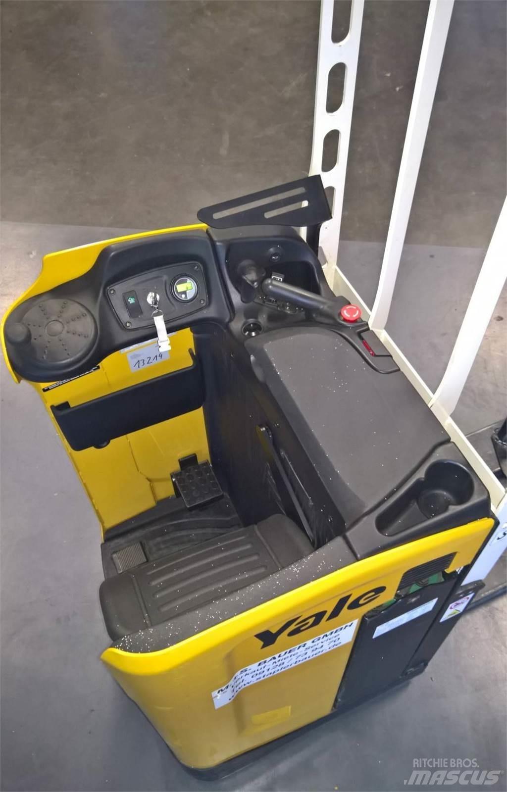 Yale MP20T Ручные электрические тележки