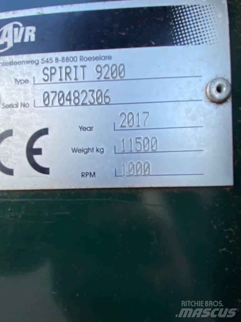 AVR Spirit 9200 Картофелеуборочные комбайны