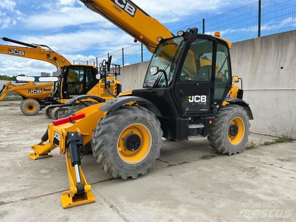 JCB 540-140 Телескопические погрузчики