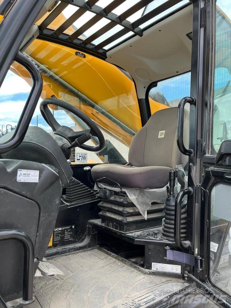 JCB 540-140 Телескопические погрузчики