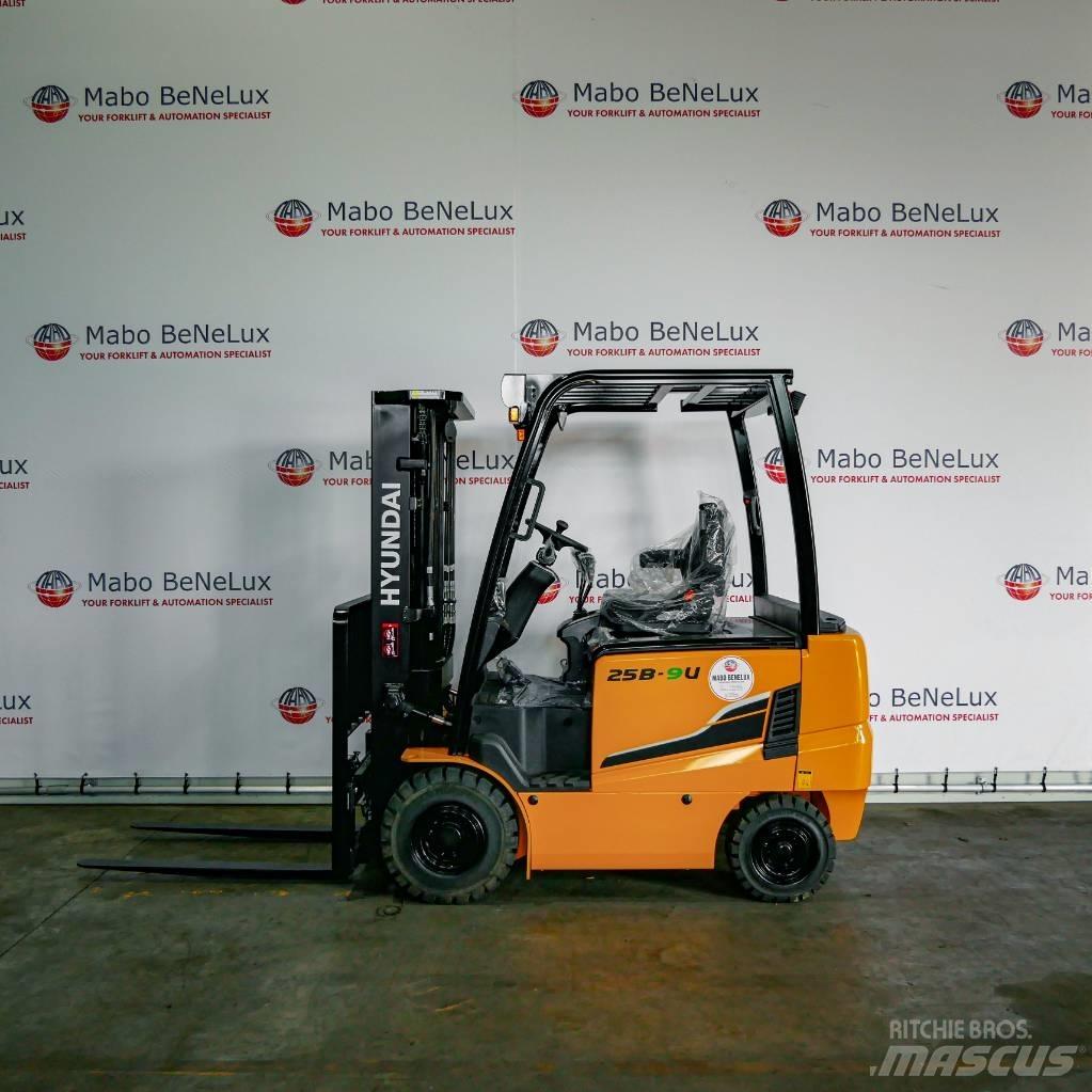 Hyundai 25B-9U Дизельные погрузчики