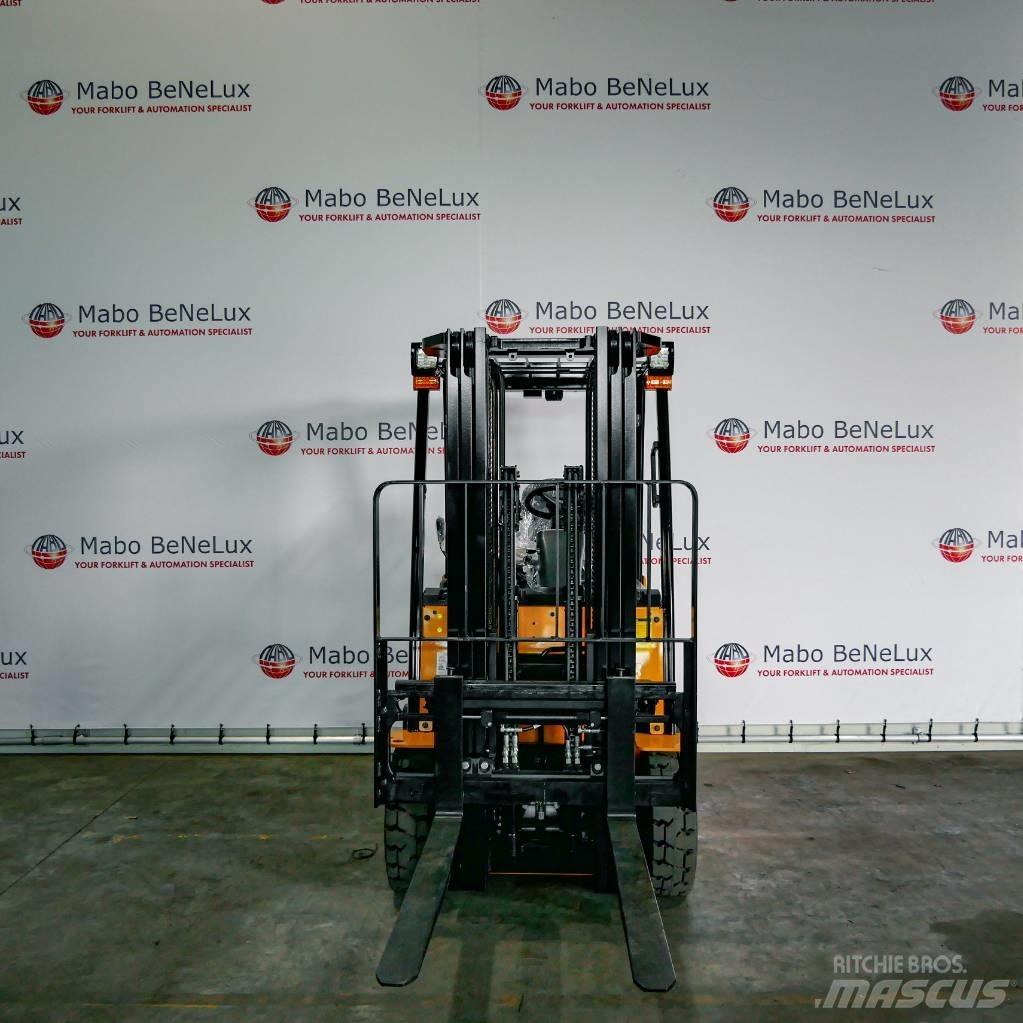 Hyundai 25B-9U Дизельные погрузчики
