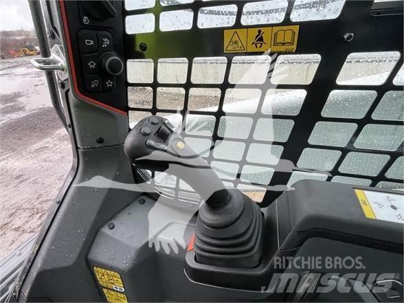 Bobcat T76 Мини-погрузчики