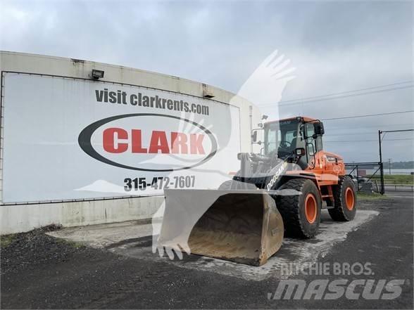 Doosan DL250-5 Фронтальные погрузчики