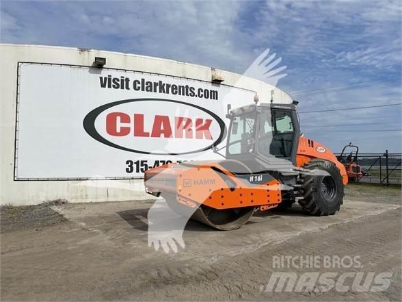 Hamm H16i Грунтовые катки