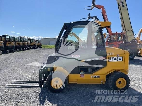 JCB 35 Телескопические погрузчики