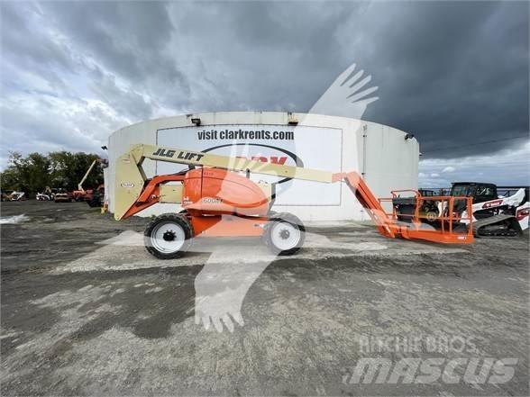 JLG 600AJ Коленчатые подъемники