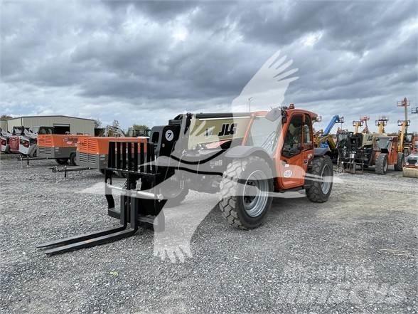 JLG 742 Телескопические погрузчики