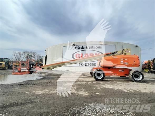 JLG 800S Телескопические подъемники