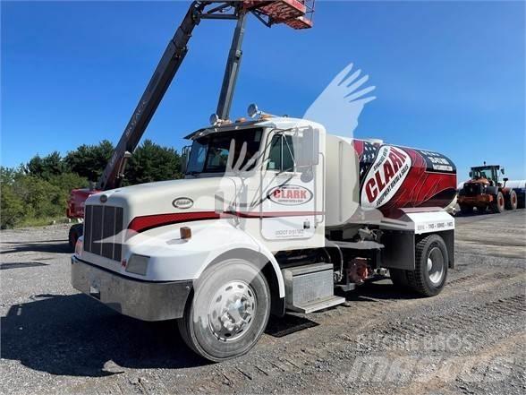Peterbilt 330 Поливочные машины