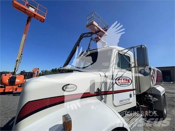 Peterbilt 330 Поливочные машины