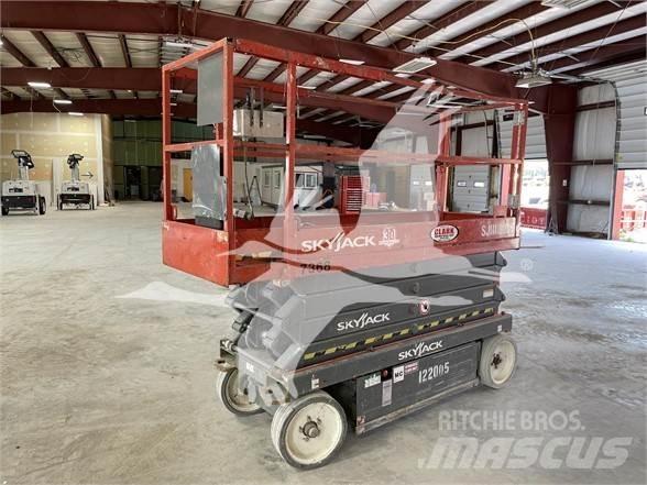 SkyJack SJ3226 Ножничные подъемники