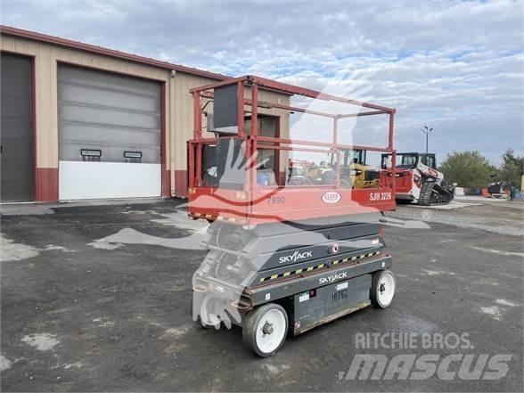 SkyJack SJ3226 Ножничные подъемники