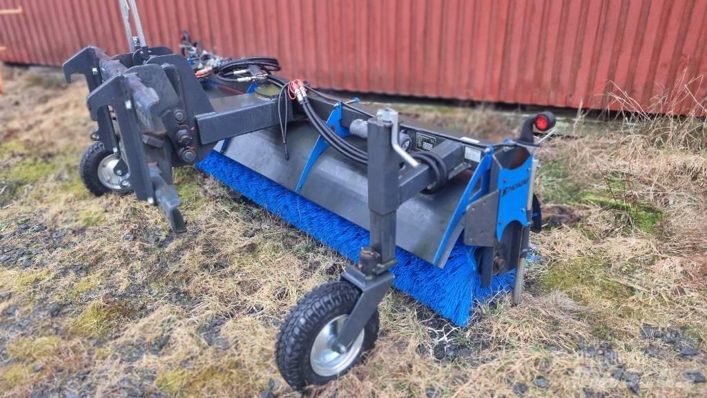 Ysta SV 250 Вакуумные уборочные машины