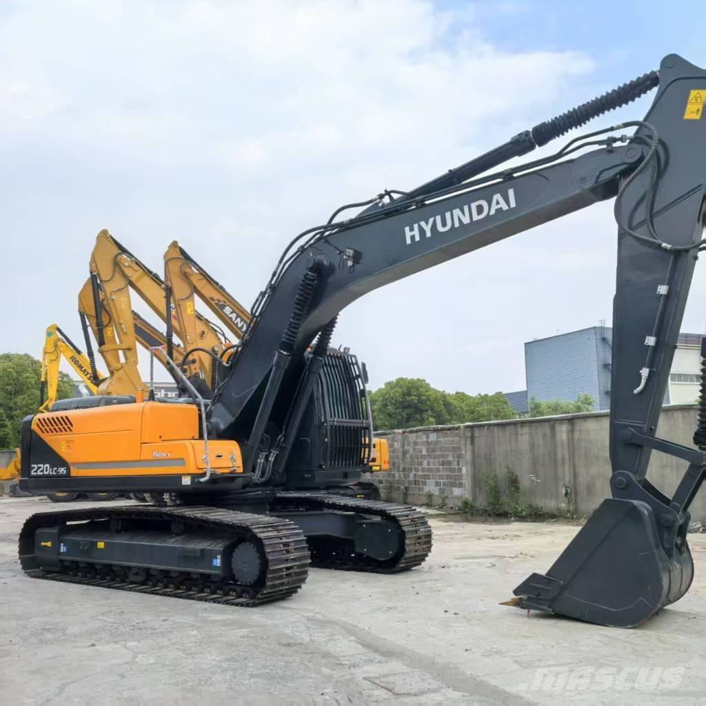 Hyundai r220lc-9s Малые экскаваторы 7т-12т