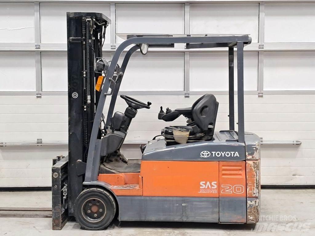 Toyota 7FBEF20 Электропогрузчики