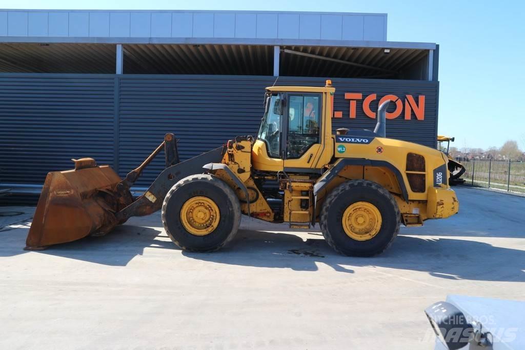 Volvo L120G Фронтальные погрузчики