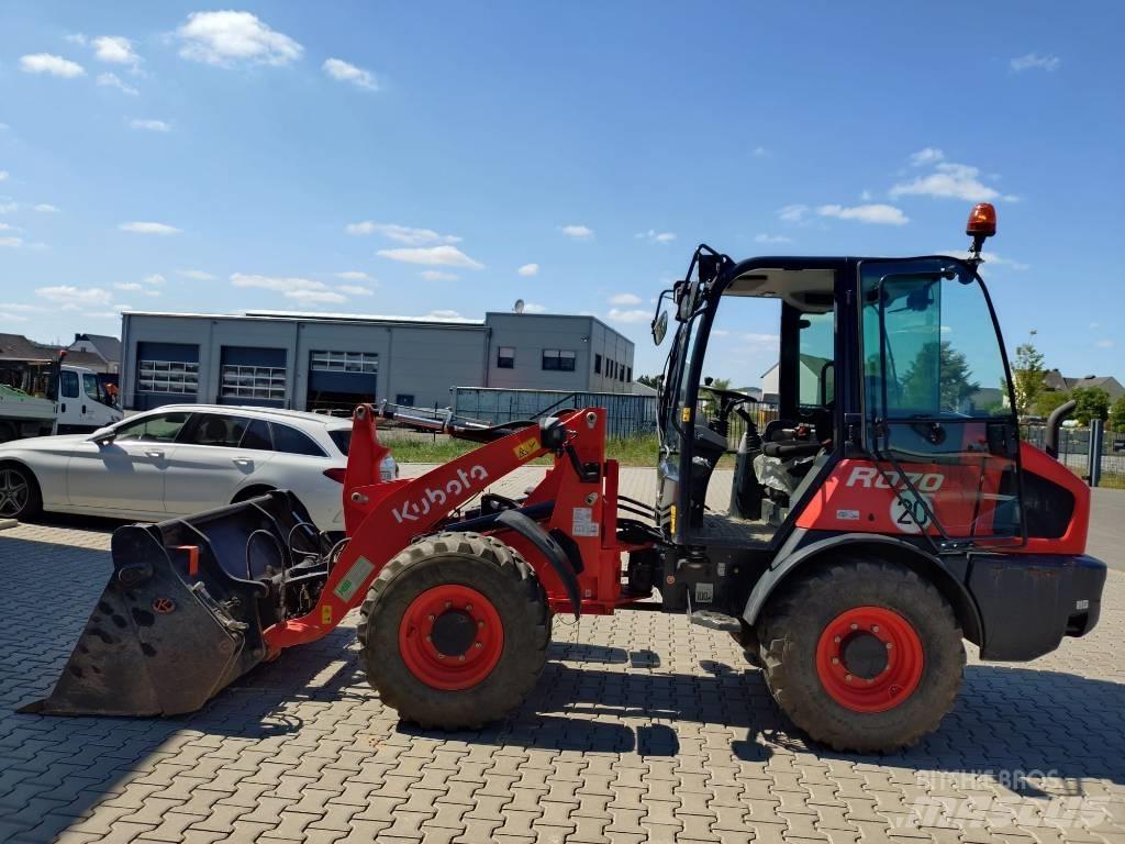 Kubota R 070 Фронтальные погрузчики