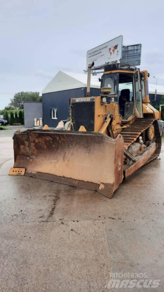 CAT D 6 M XL Гусеничные бульдозеры