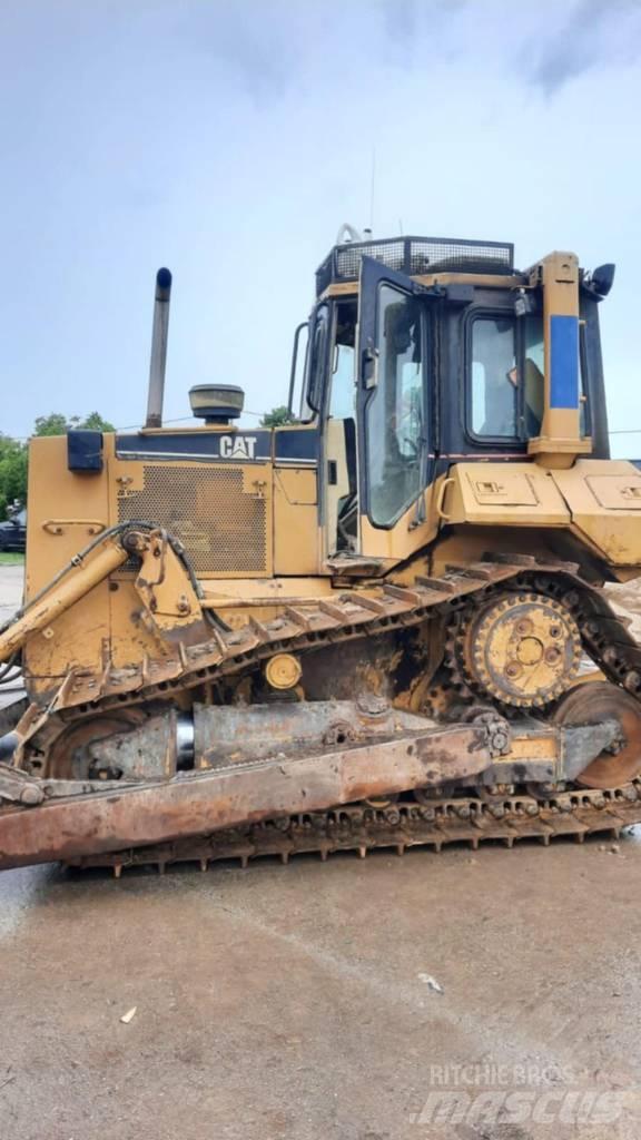 CAT D 6 M XL Гусеничные бульдозеры