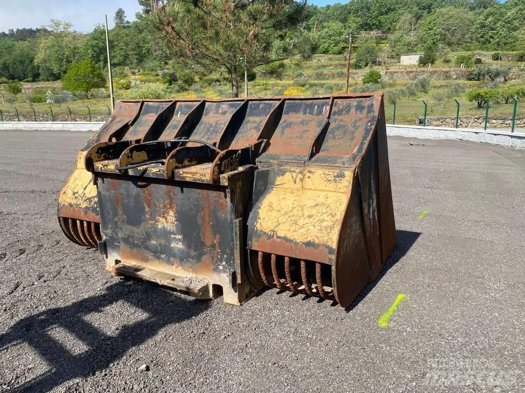 Volvo L 180 Квик-каплеры