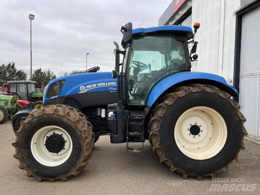 New Holland T 7.210 Трактора