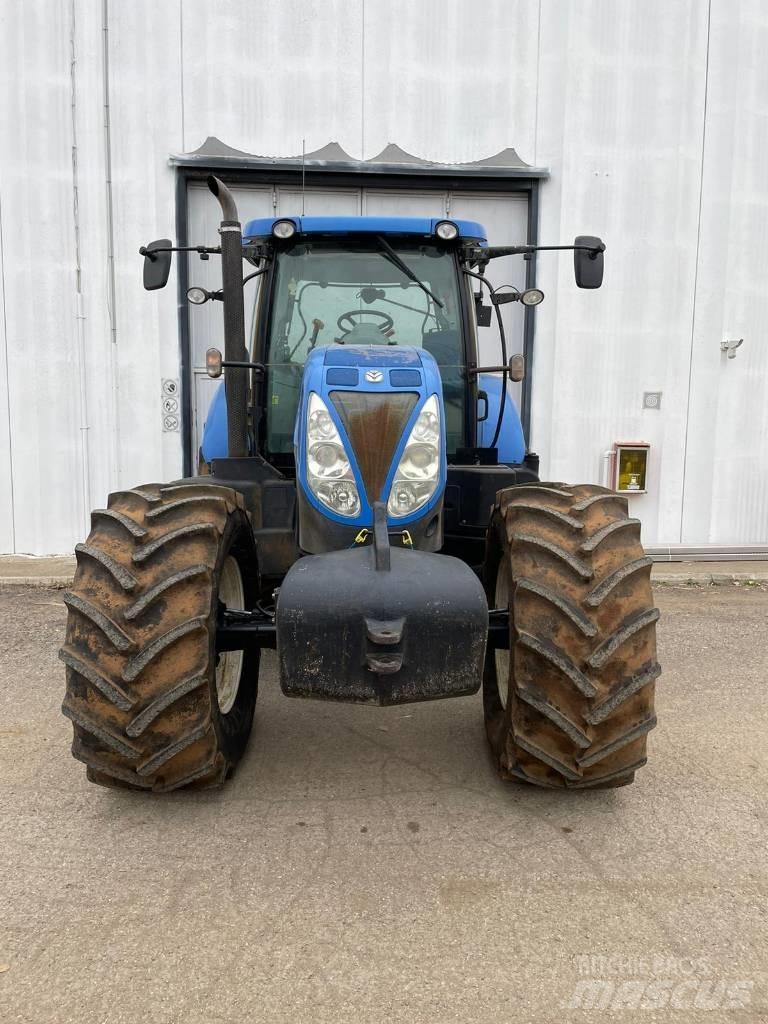 New Holland T 7.210 Трактора