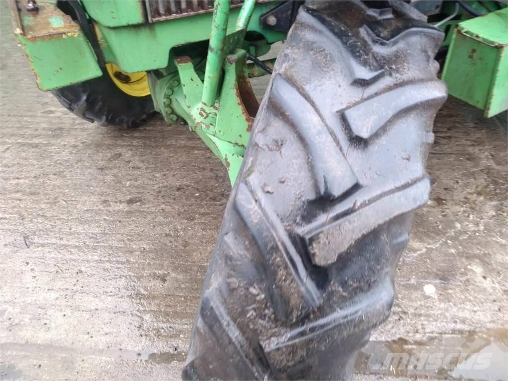 John Deere 1850 Трактора