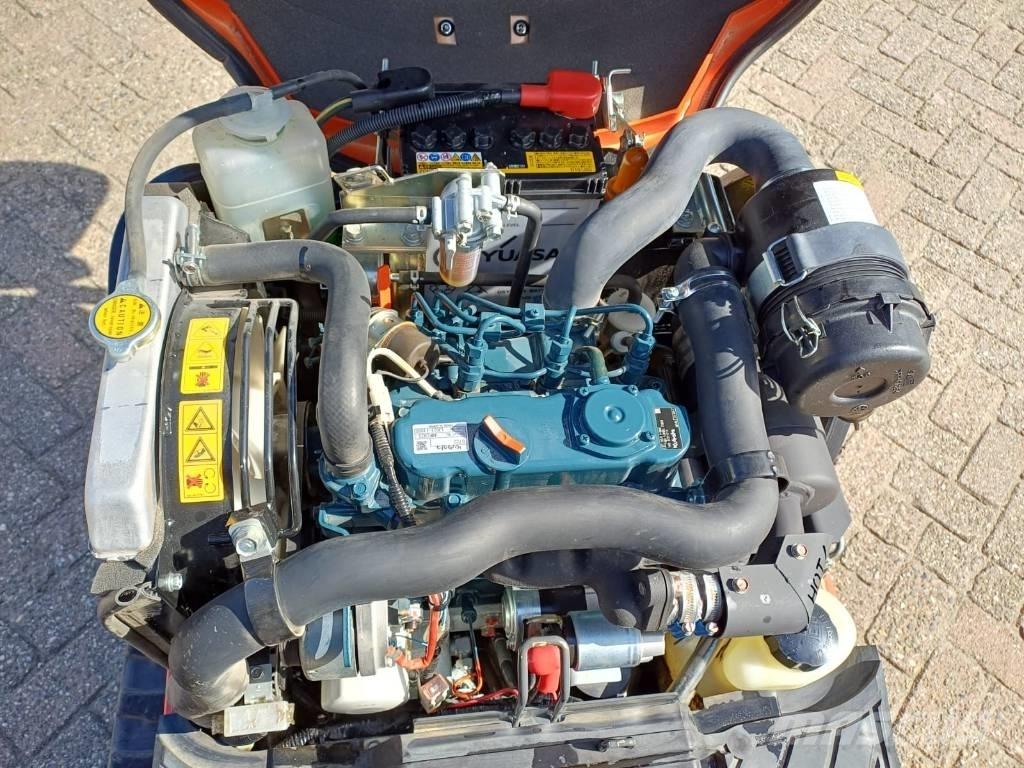 Kubota U 10-3 G Мини-экскаваторы