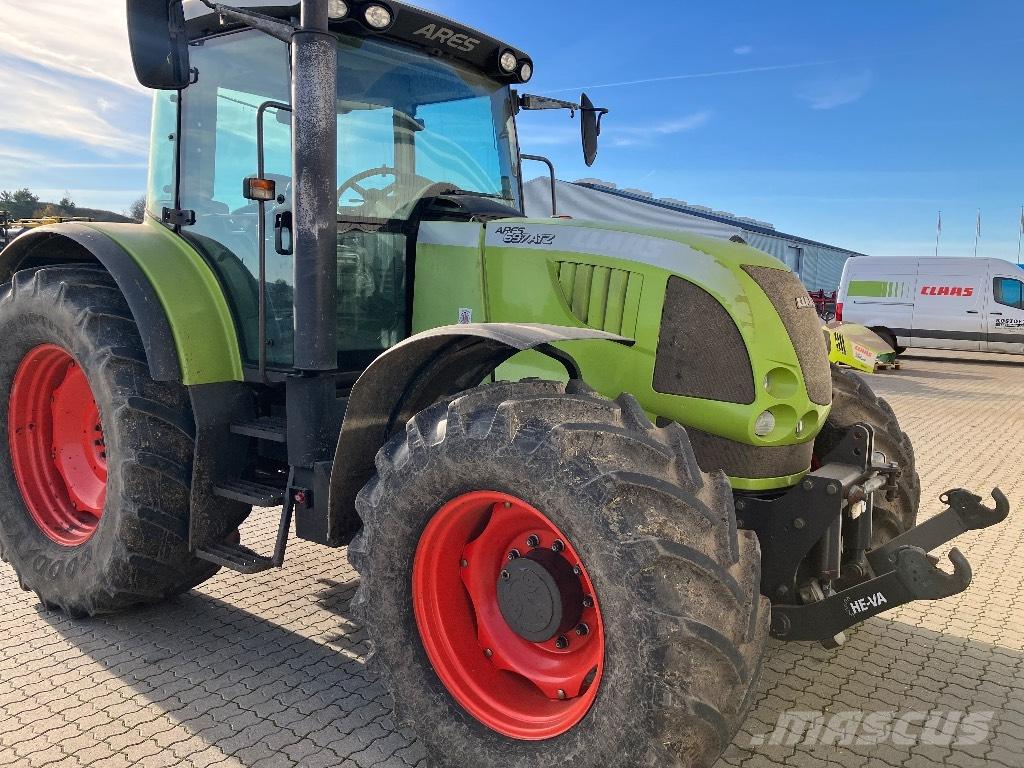 CLAAS Ares 697 ATZ Трактора