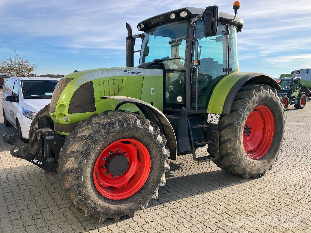 CLAAS Ares 697 ATZ Трактора