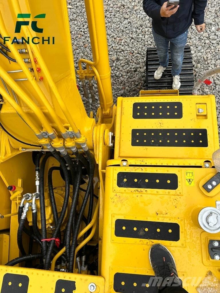 Komatsu 200-8 Гусеничные экскаваторы