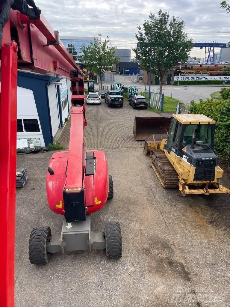 JLG 800 AJ Коленчатые подъемники