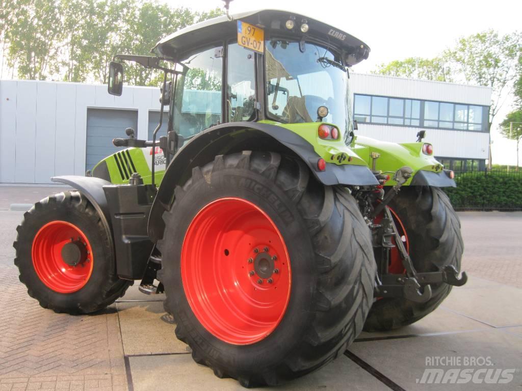 CLAAS Arion 650 CIS Трактора
