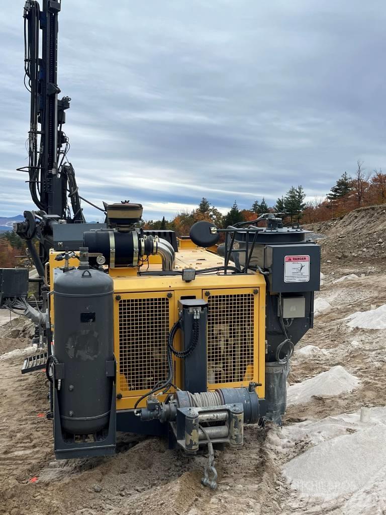 Soosan JD800ENC Буровые вышки