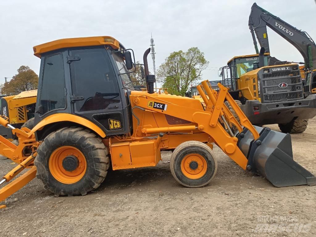 JCB 3 CX Фронтальные погрузчики