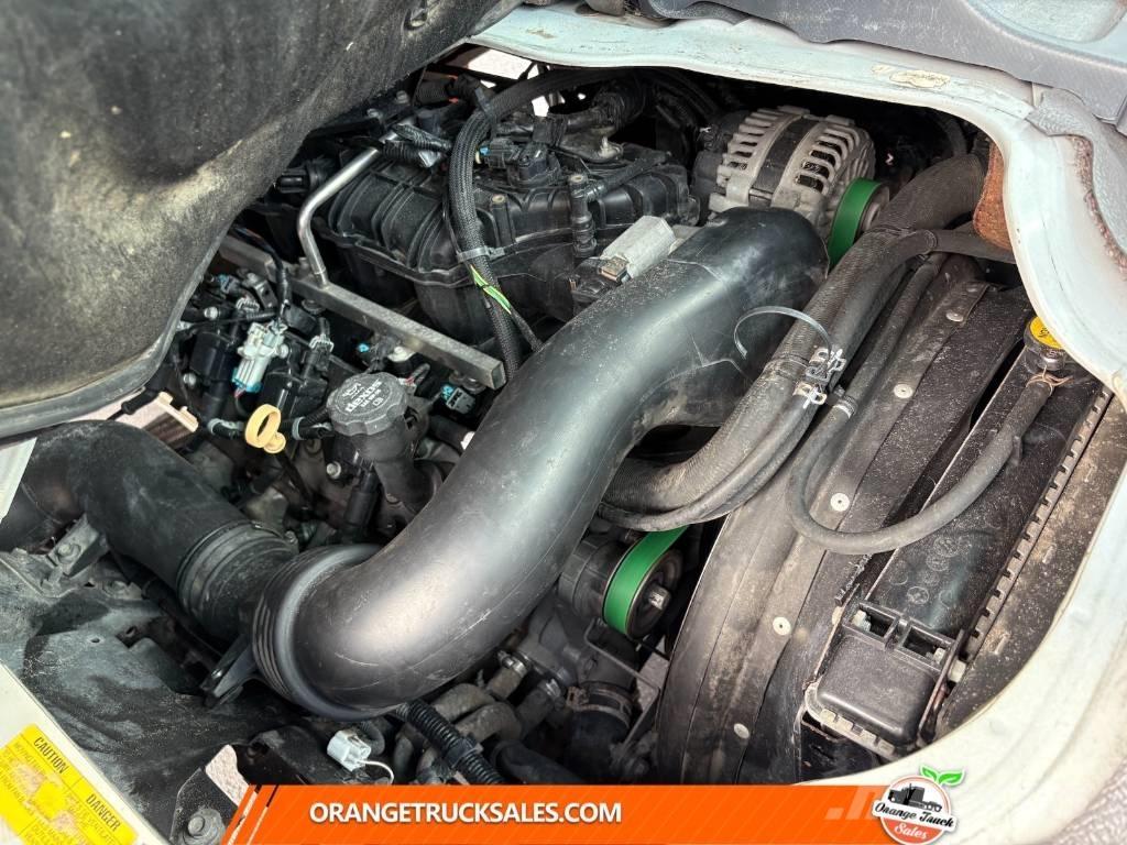 Isuzu NPR Грузовики-платформы/боковая разгрузка