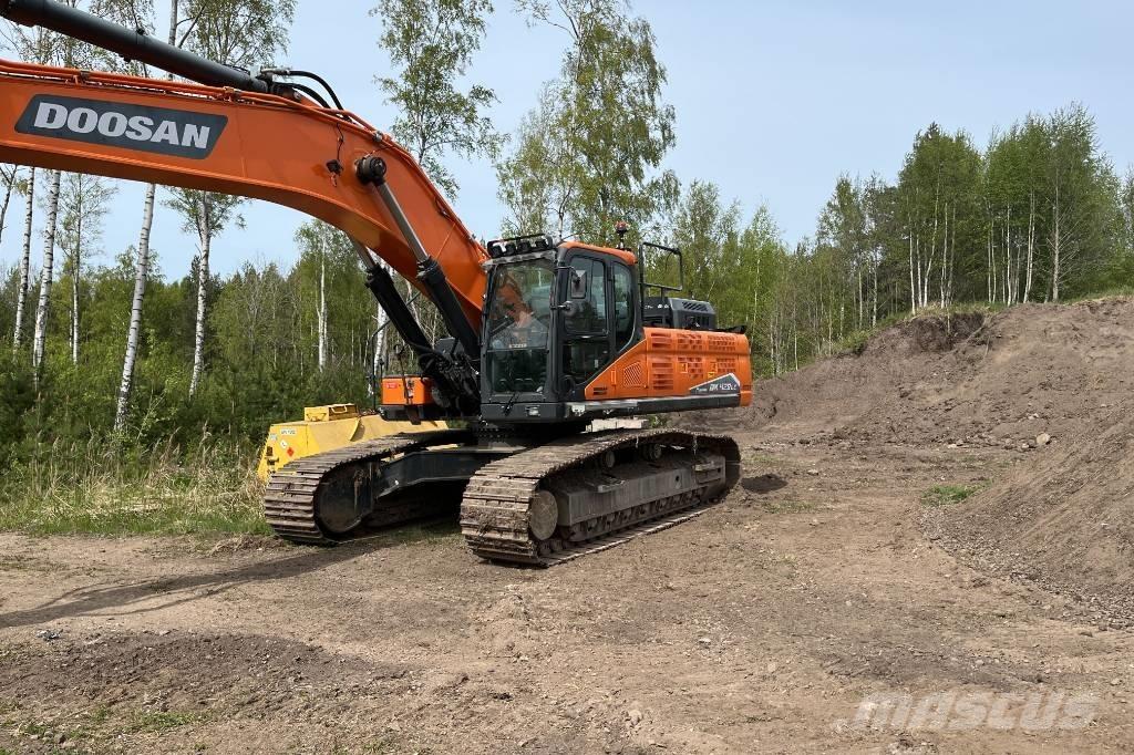 Doosan DX 420 LC Гусеничные экскаваторы
