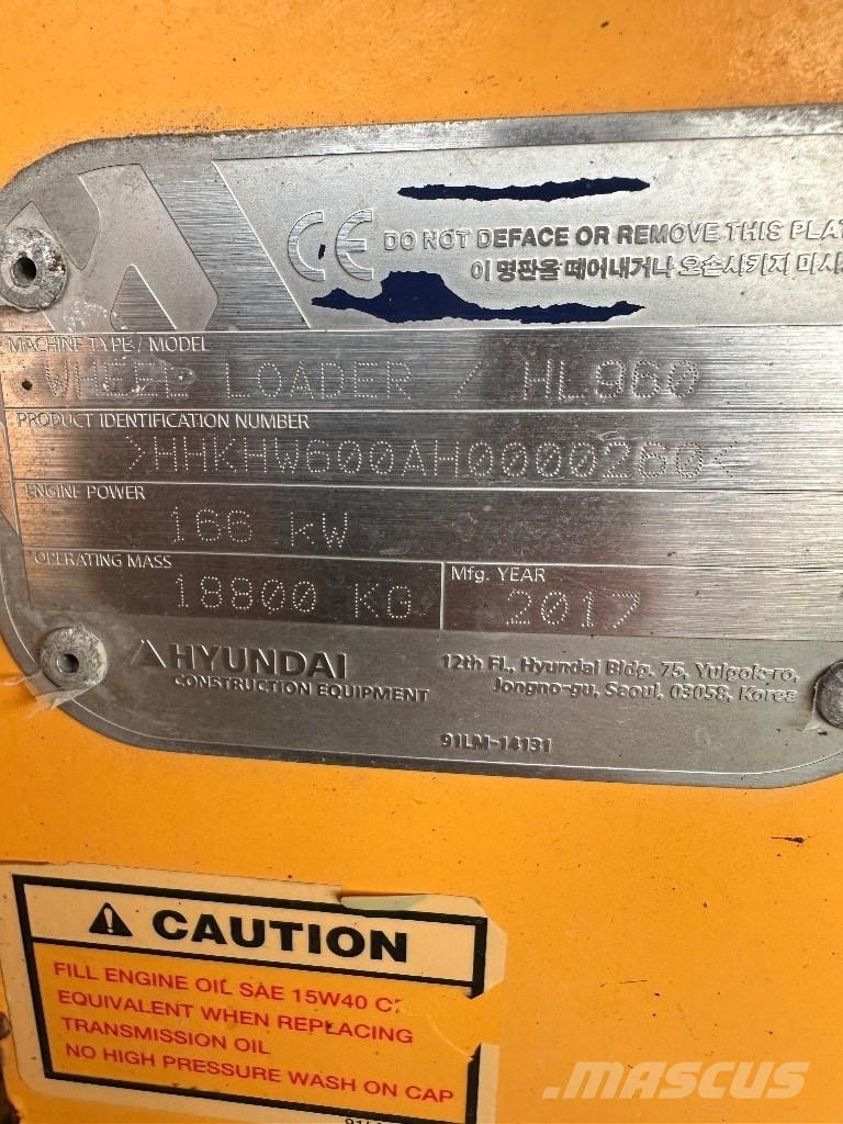 Hyundai HL 960 Фронтальные погрузчики