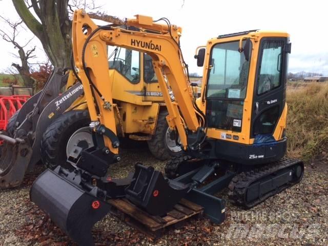Hyundai R25 AK Мини-экскаваторы